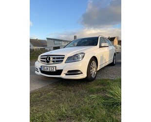 Mercedes-Benz 220 Gebrauchtwagen