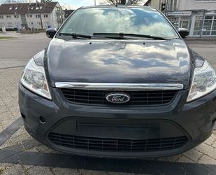 Ford Focus Stufenheck Gebrauchtwagen