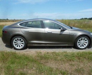Tesla Model S Gebrauchtwagen