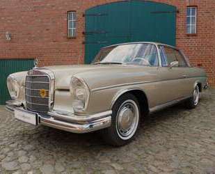 Mercedes-Benz 300 Gebrauchtwagen