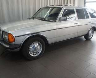 Mercedes-Benz 240 Gebrauchtwagen
