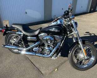 Harley Davidson Dyna Super Glide Gebrauchtwagen