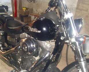 Harley Davidson Dyna Street Bob Gebrauchtwagen