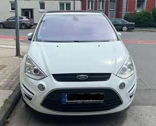 Ford S-Max Gebrauchtwagen