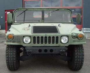 Hummer H1 