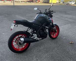 Yamaha MT-125 