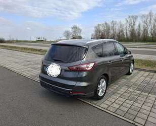 Ford S-Max Gebrauchtwagen