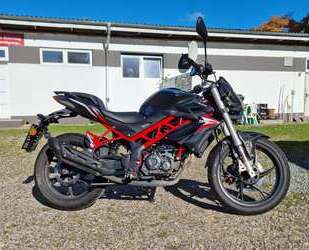 Benelli BN 125 