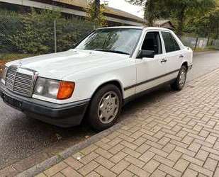 Mercedes-Benz 230 Gebrauchtwagen