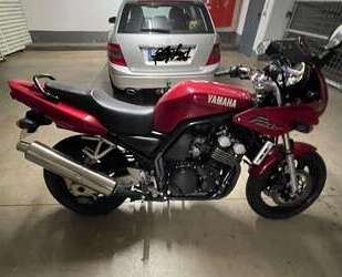 Yamaha FZS 600 Gebrauchtwagen