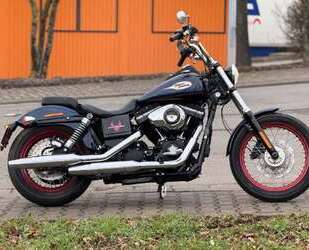 Harley Davidson Dyna Street Bob Gebrauchtwagen
