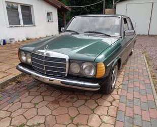 Mercedes-Benz 230 Gebrauchtwagen