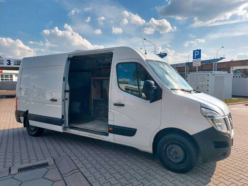 NV400