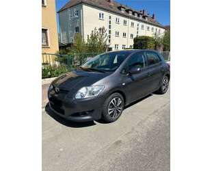Toyota Auris Gebrauchtwagen
