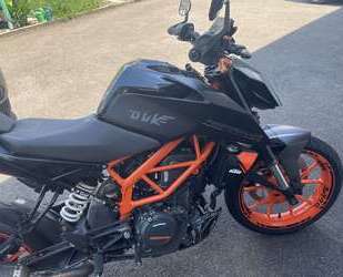 KTM 390 Duke Gebrauchtwagen