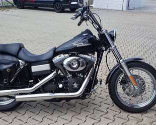 Harley Davidson Dyna Street Bob Gebrauchtwagen