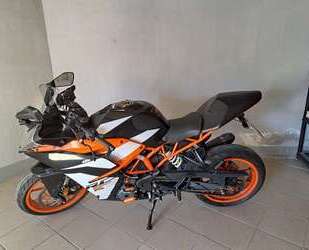 KTM RC 390 Gebrauchtwagen
