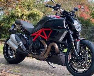 Ducati Diavel Gebrauchtwagen