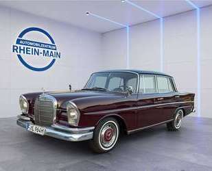 Mercedes-Benz 220 Gebrauchtwagen