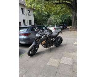 KTM 1290 Super Duke R Gebrauchtwagen