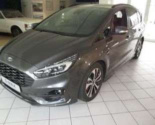 Ford S-Max Gebrauchtwagen