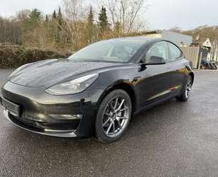 Tesla Model 3 Gebrauchtwagen