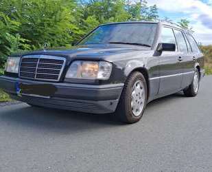 Mercedes-Benz 220 Gebrauchtwagen