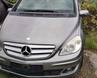 Mercedes-Benz B 200 Gebrauchtwagen