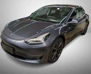 Tesla Model 3 Gebrauchtwagen
