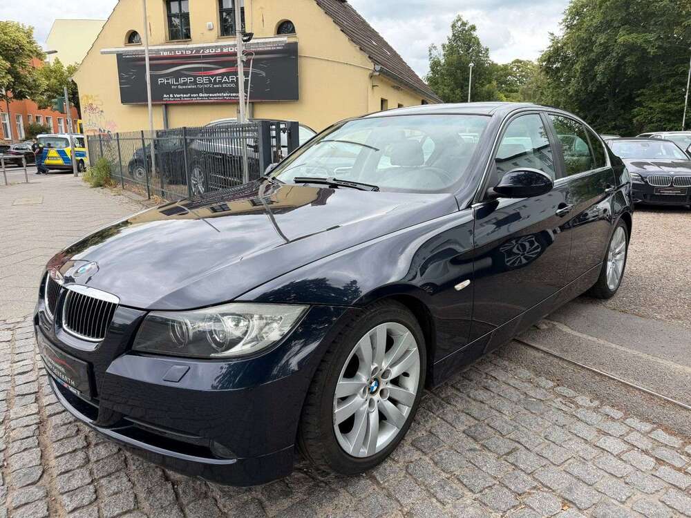 325