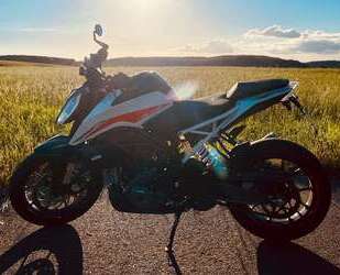 KTM 390 Duke 