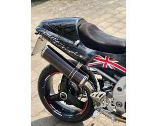 Triumph Speed Triple 955i Gebrauchtwagen
