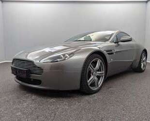 Aston Martin V8 