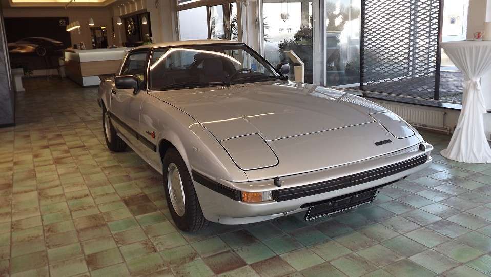 RX-7