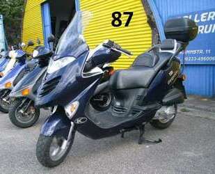Kymco Grand Dink 125 