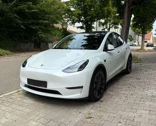Tesla Model Y Gebrauchtwagen