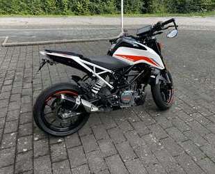 KTM 390 Duke Gebrauchtwagen