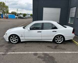 Mercedes-Benz 180 Gebrauchtwagen