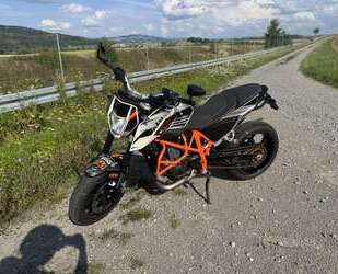 KTM 690 Duke Gebrauchtwagen