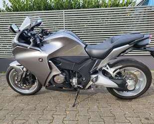 Honda VFR 1200 Gebrauchtwagen