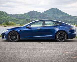 Tesla Model S Gebrauchtwagen