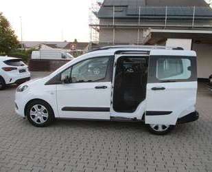 Ford Tourneo Courier Gebrauchtwagen