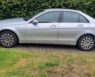 Mercedes-Benz 220 Gebrauchtwagen