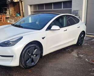 Tesla Model 3 Gebrauchtwagen