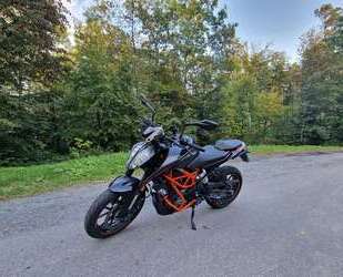 KTM 390 Duke 