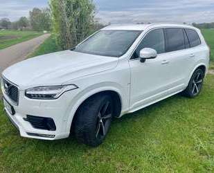 Chevrolet XC90 