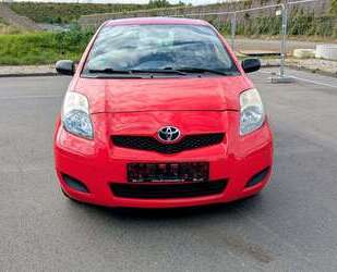 Citroen Yaris 