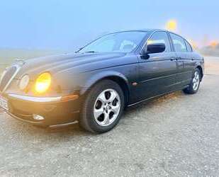 Jaguar S-Type 