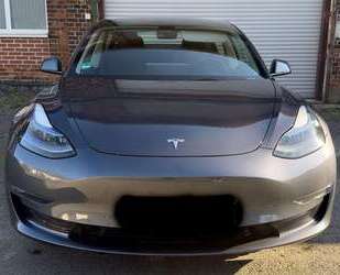 Tesla Model 3 Gebrauchtwagen