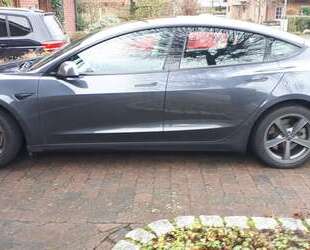 Tesla Model 3 Gebrauchtwagen
